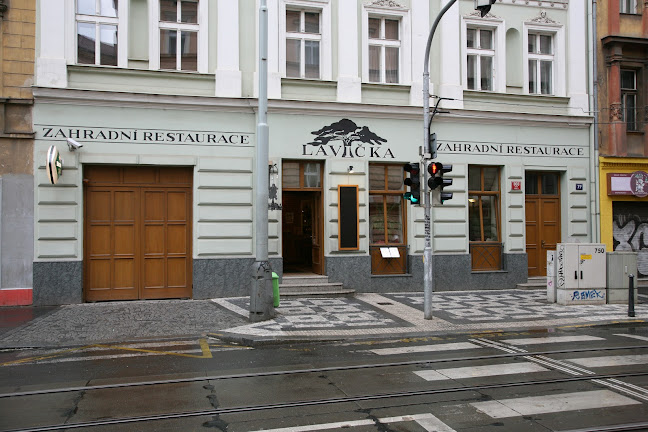 Lavička - Zahradní Restaurace - Praha