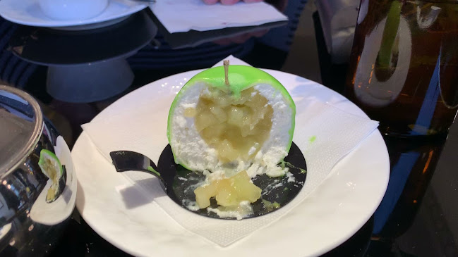 Opinii despre Černá Madona în Staré Město - Gastronomie a pohostinství