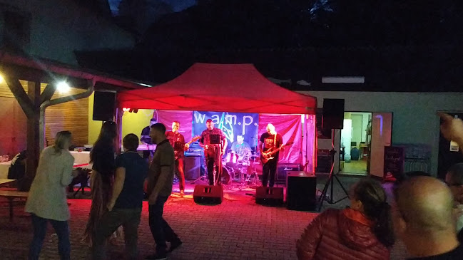 Opinii despre Restaurace Roští în Plzeň 5-Křimice - Gastronomie a pohostinství