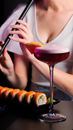Opinii despre Foggy Prague Shisha Lounge Bar în Staré Město - Gastronomie a pohostinství