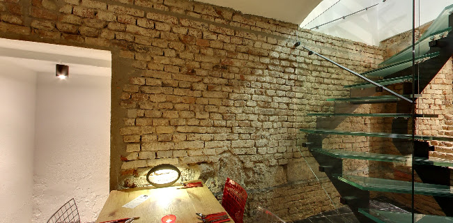 Jean Paul's Restaurant Běhounská - Gastronomie a pohostinství