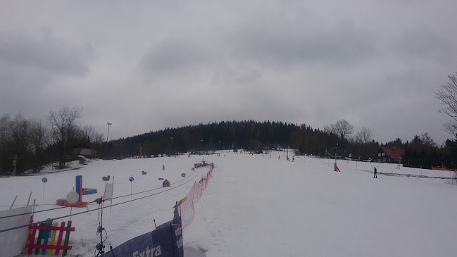 Opinii despre Bar Bar Snack Cafe Bar în Strážné - Gastronomie a pohostinství