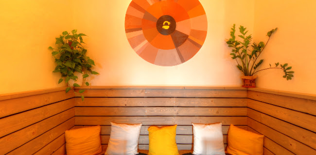 KAFE NAPROTI - Gastronomie a pohostinství