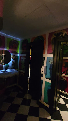 Comentarii opinii despre James Dean Prague