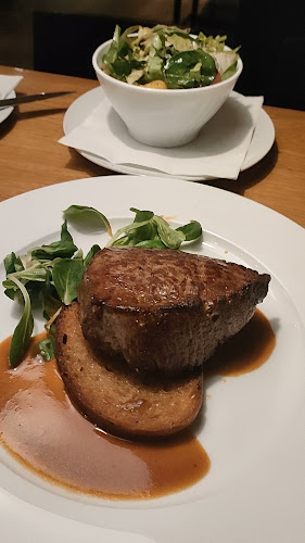 Opinii despre Restaurant U Mořice în Olomouc - Gastronomie a pohostinství