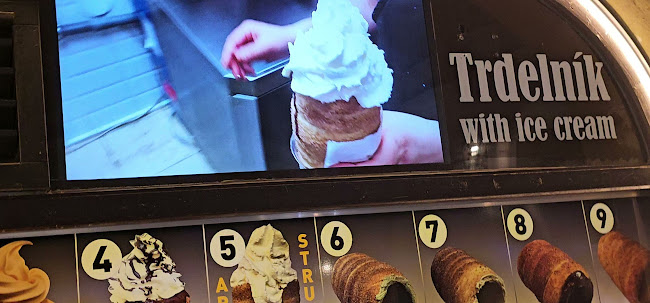 Trdelník With Ice Cream - Gastronomie a pohostinství