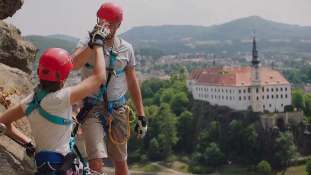 Opinii despre Tančící dům - Ginger & Fred Restaurant în Nové Město - Gastronomie a pohostinství