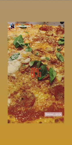 Opinii despre Johnny Pizza Bistro (Takeaway) în Nové Město - Gastronomie a pohostinství