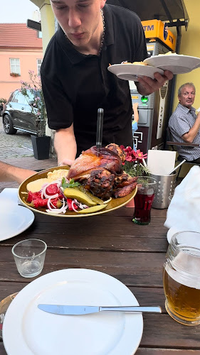 Opinii despre Potrefená husa Albertov în Nové Město - Gastronomie a pohostinství