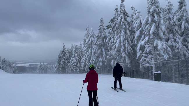 Opinii despre Skibar Zakletý în Hradec Králové - Gastronomie a pohostinství
