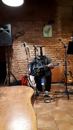 Opinii despre Jamaica Pub, Lukáš Kolafa - Grow shop în Hodonín - Gastronomie a pohostinství