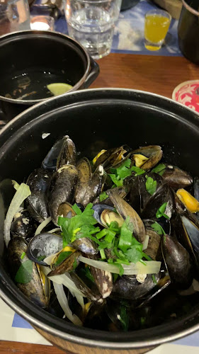 Bruxx - Gastronomie a pohostinství