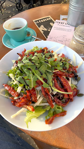 Opinii despre Le Caveau Cukrárna, kavárna, čajovna în Praha - Gastronomie a pohostinství