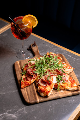 M. Horákové 479/19, 170 00 Praha 7-Holešovice