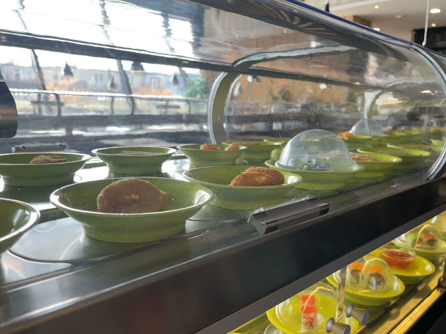 Opinii despre Osaka running sushi în Praha 6 - Gastronomie a pohostinství