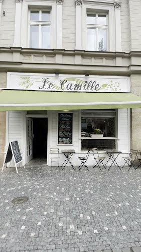 Le Camille