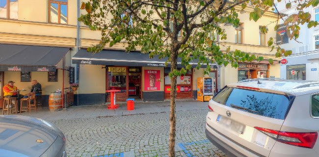 Modrá myš Cocktail bar - Gastronomie a pohostinství