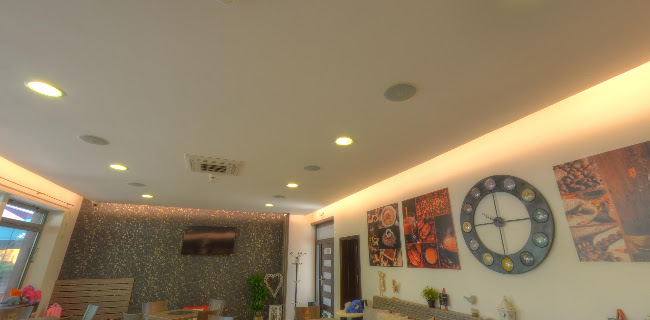 Plesenská kafrárna - kavárna a vinárna - Gastronomie a pohostinství