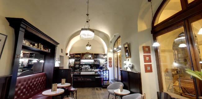 Opinii despre Restaurace Malostranská beseda în Malá Strana - Gastronomie a pohostinství