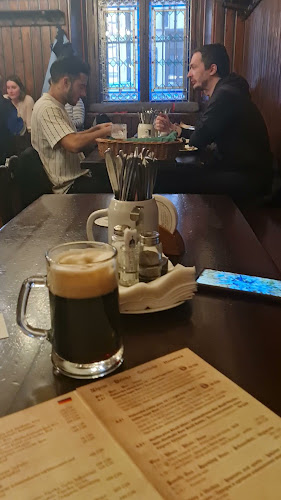 Restaurace a pivovar U Fleků - Gastronomie a pohostinství