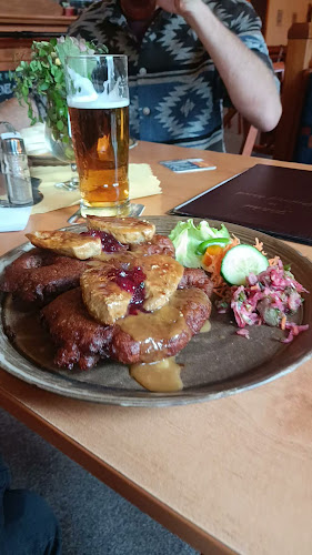 Restaurace A Cukrárna U Pastvů