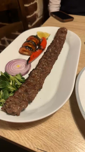 Opinii despre Aubergine Persian Restaurant în Karlín - Gastronomie a pohostinství