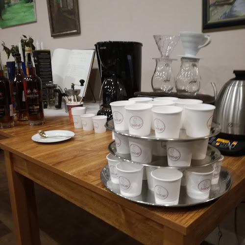 Comentarii opinii despre LamCafé, kavárna a pražírna výběrové kávy