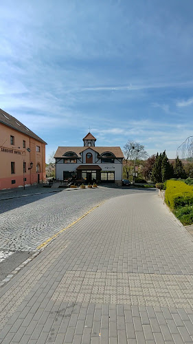 Opinii despre eRcaffe Hranice în Město - Gastronomie a pohostinství