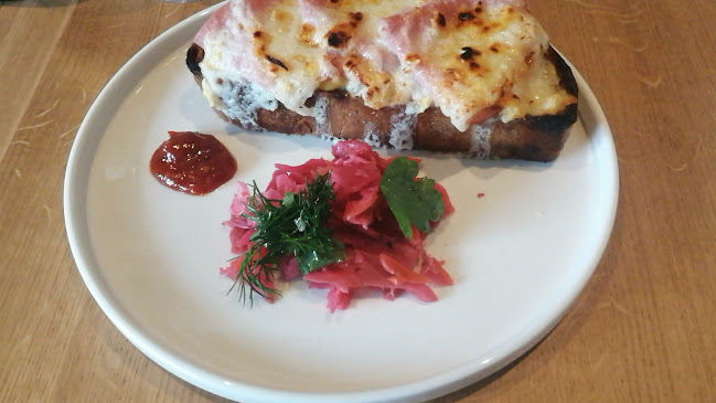 KRO COFFEE VINOHRADY - COFFEE & BAKERY - Vinohrady