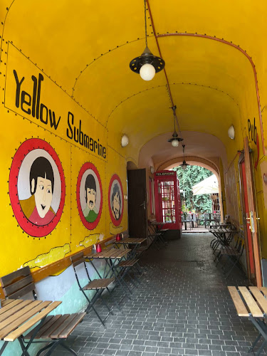 The Wall Pub - Malá Strana