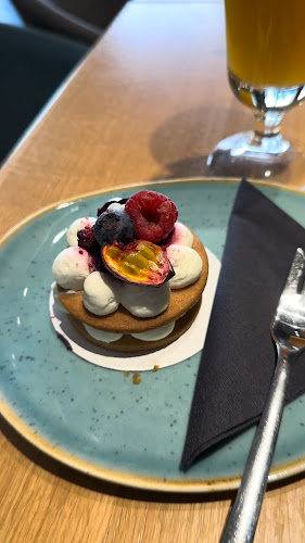 Opinii despre Via Espresso în Hradec Králové - Gastronomie a pohostinství