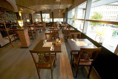 Pizza Coloseum - Zlatý Anděl