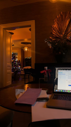 Comentarii opinii despre La Boheme Cafe