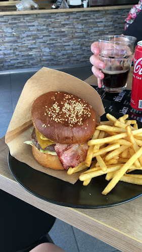 Opinii despre Snackdog Bistro în Sušice - Gastronomie a pohostinství