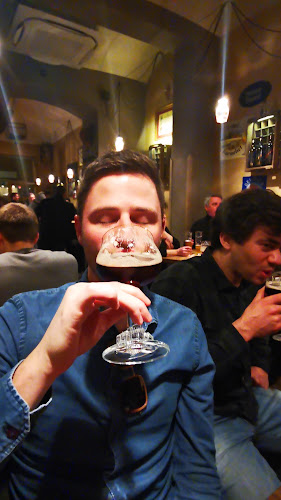 Comentarii opinii despre Gulden Draak Bierhuis