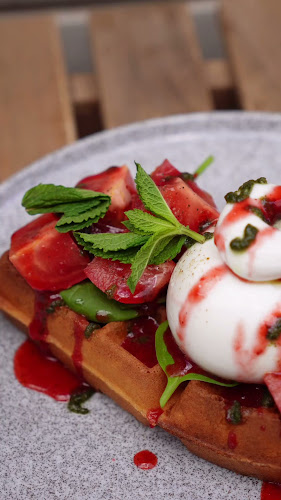 Coffee & Waffles / Snídaně v Praze