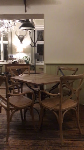 Comentarii opinii despre Garden's restaurant