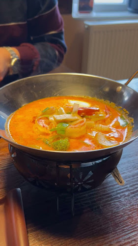 Opinii despre Zlatý Klas ASIA restaurace în Úšovice - Gastronomie a pohostinství