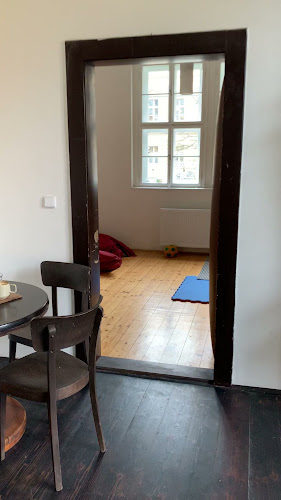 Opinii despre Kavárna Na Věky în Praha 5 - Gastronomie a pohostinství