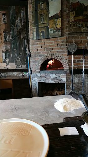 Pizzeria Piccolo Mondo