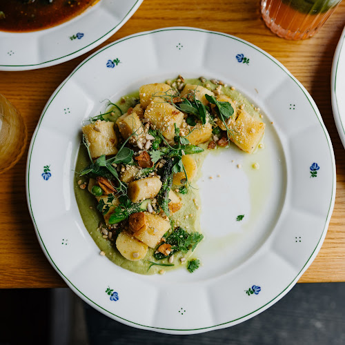 Comentarii opinii despre Moment Bistro