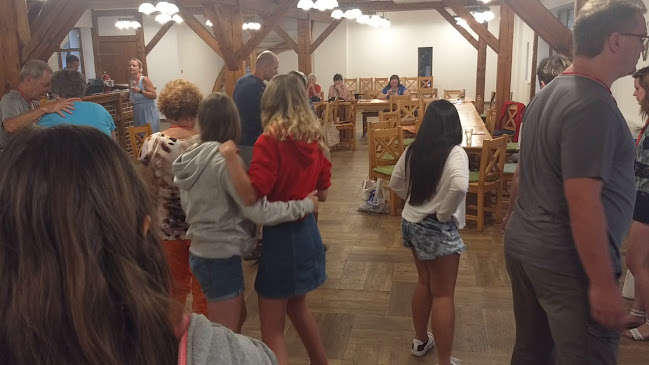 Opinii despre Restaurace / Penzion - Selský dvůr în Karlovy Vary - Gastronomie a pohostinství