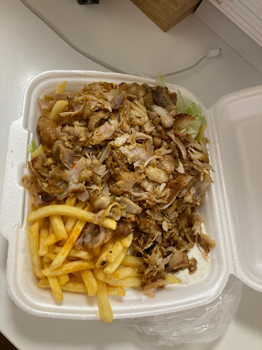 Opinii despre Turecky Kebab Pizza în Brno - Gastronomie a pohostinství