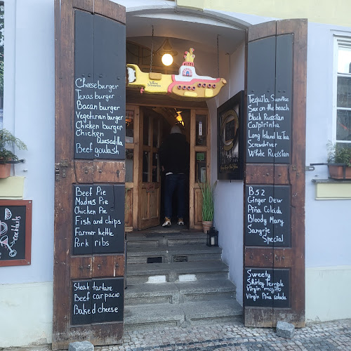 Opinii despre The Wall Pub în Malá Strana - Gastronomie a pohostinství