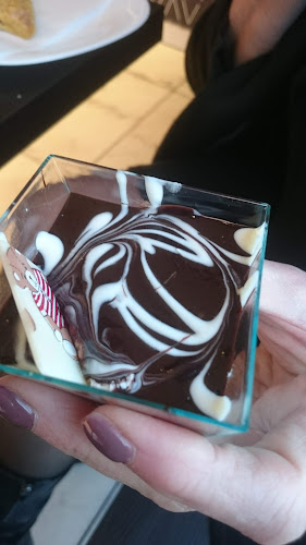 Pekařství a cukrářství Sázava, Šumperk Masarykovo nám. - Šumperk