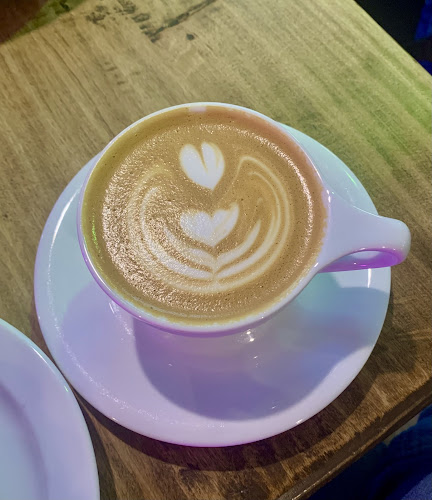 Opinii despre Industra Coffee în Brno - Gastronomie a pohostinství