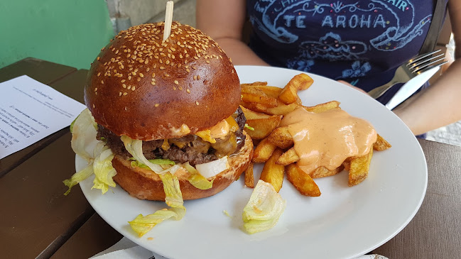 Jiná krajina - Praha