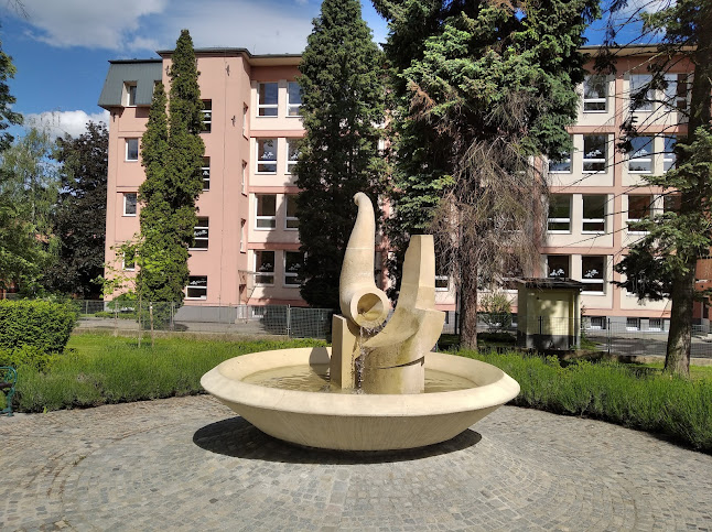 Restaurace a Vinárna Na Zámečku - Gastronomie a pohostinství