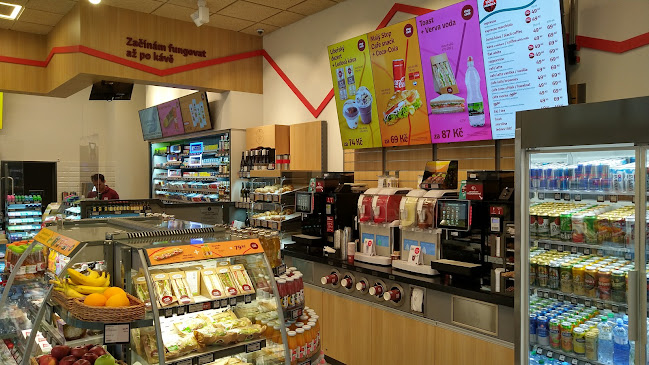 Opinii despre Stop Cafe în Staré Město - Gastronomie a pohostinství