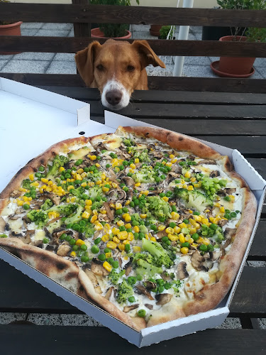 Obchodní centrum Jizerka, Jablonecká 423/70, 190 00 Praha 9